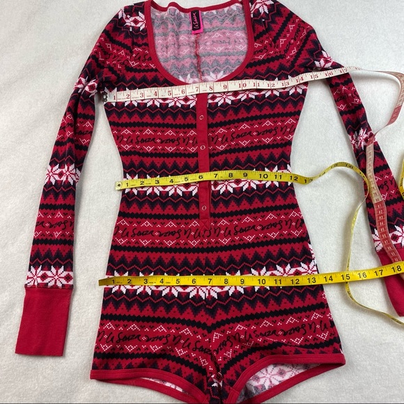 La Senza Womens Fair Isle Waffle Knit Romper Pajamas Size S Red Shorts Nordic - Picture 5 of 7